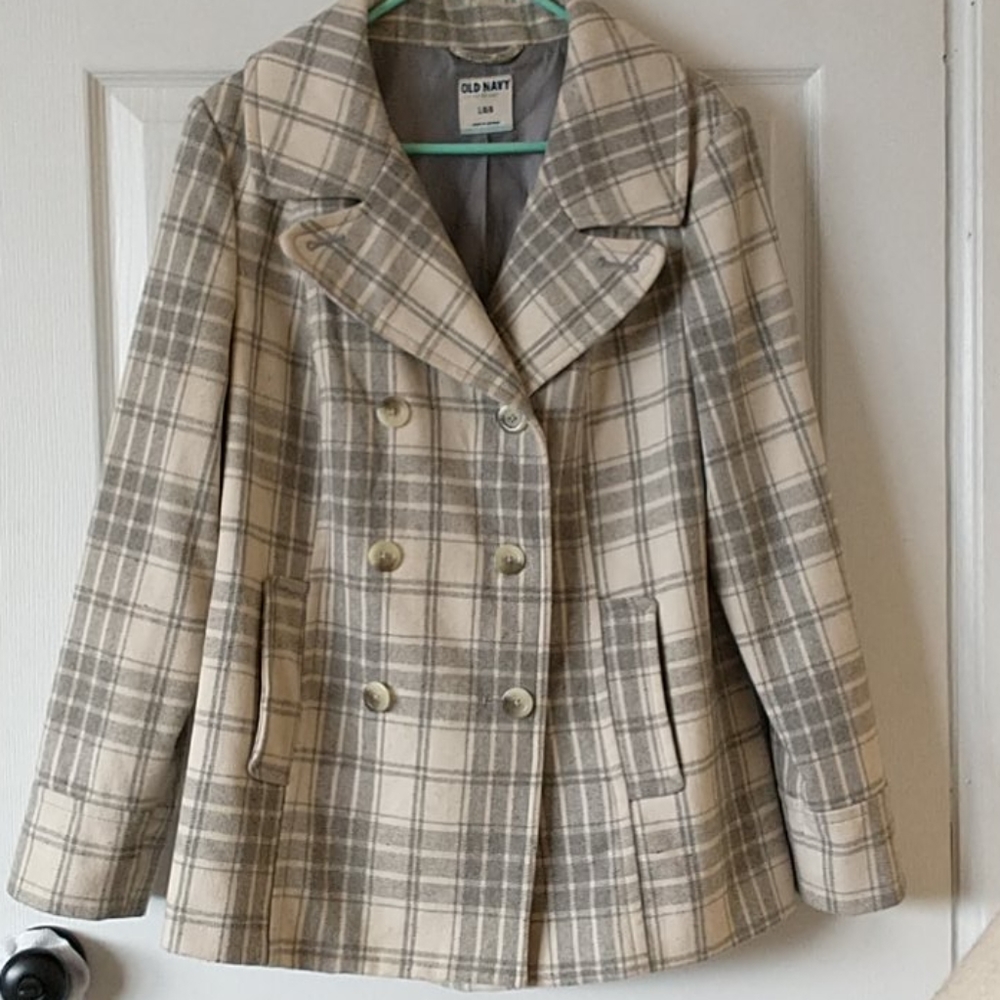 Beautiful Plaid Peacoat